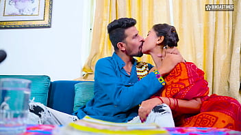 The House owner had sex with the maid after finding himself alone at home. ( Hindi Audio ) 23...
