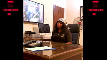 OFFICE SQUIRT AND SEX WITH HUGE ASS EMPLOYEE. PLEASE SUBSCRIBE TO RED 11 min1440p